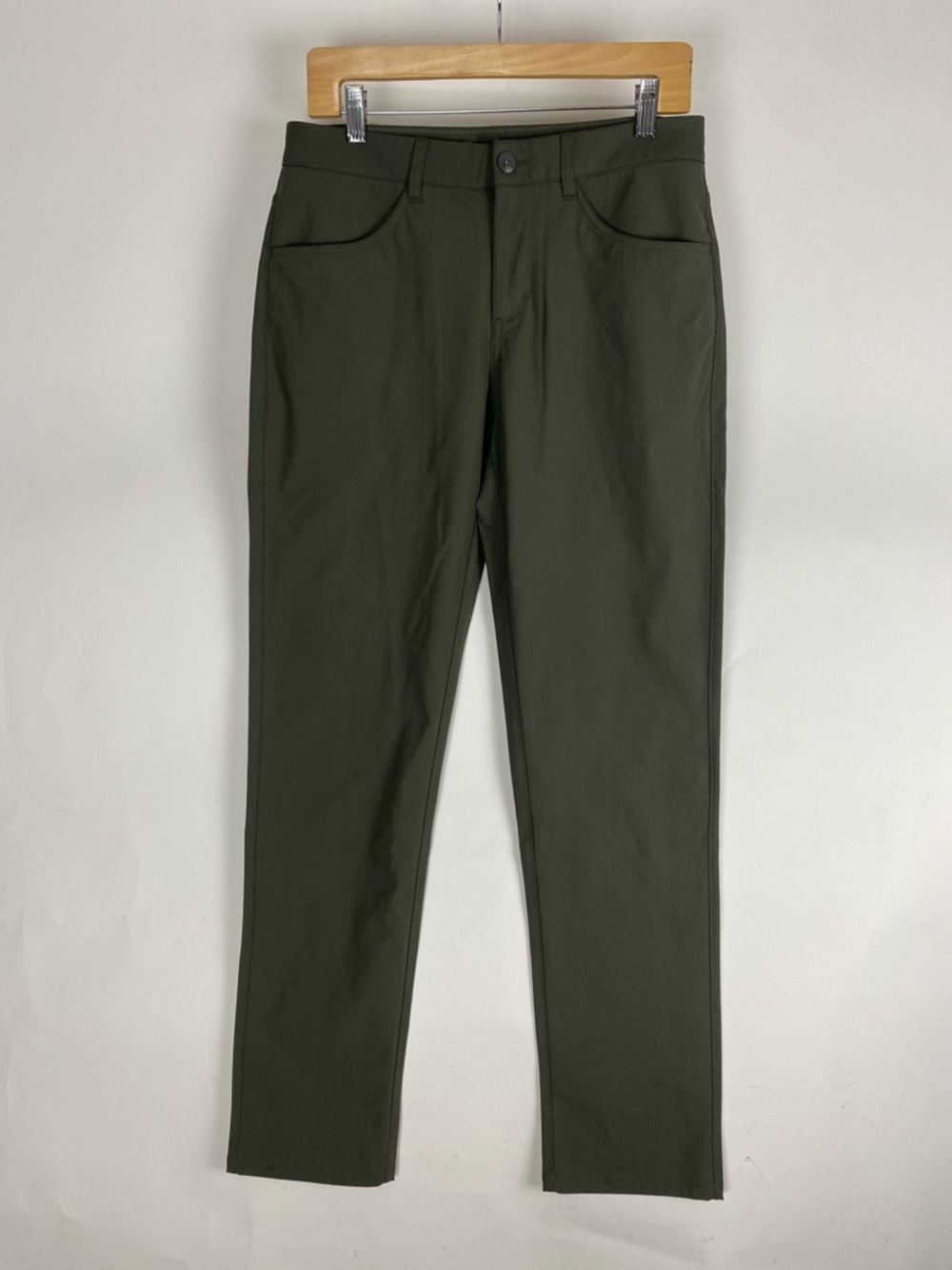 Vuori meta Olive Green Slim Straight Pants 30